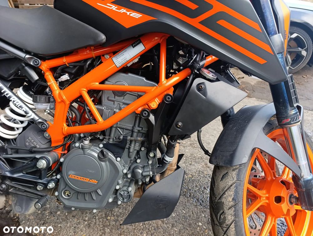 KTM Duke - 5