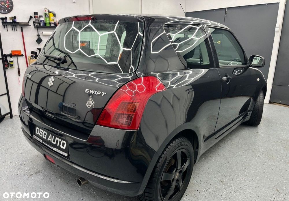 Suzuki Swift - 18