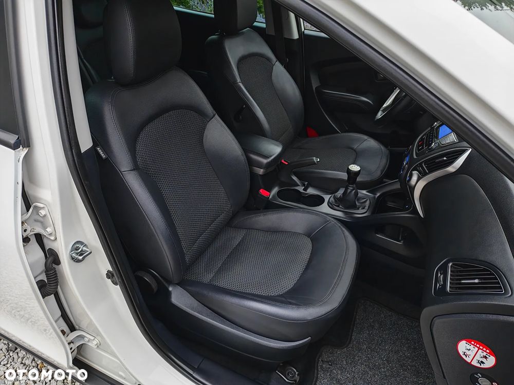 Hyundai ix35 2.0 4WD Premium - 15