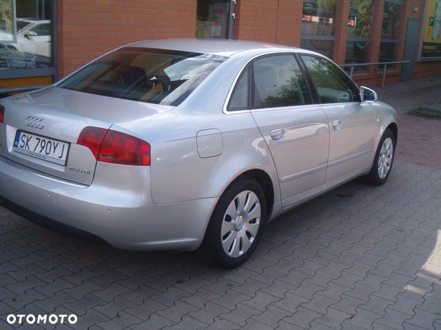 Audi A4 Avant - 14