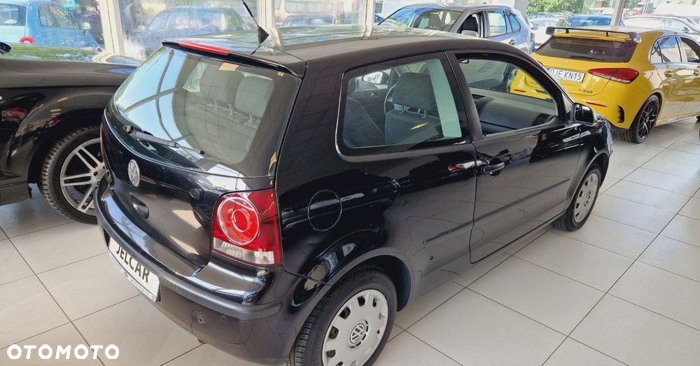 Volkswagen Polo - 7