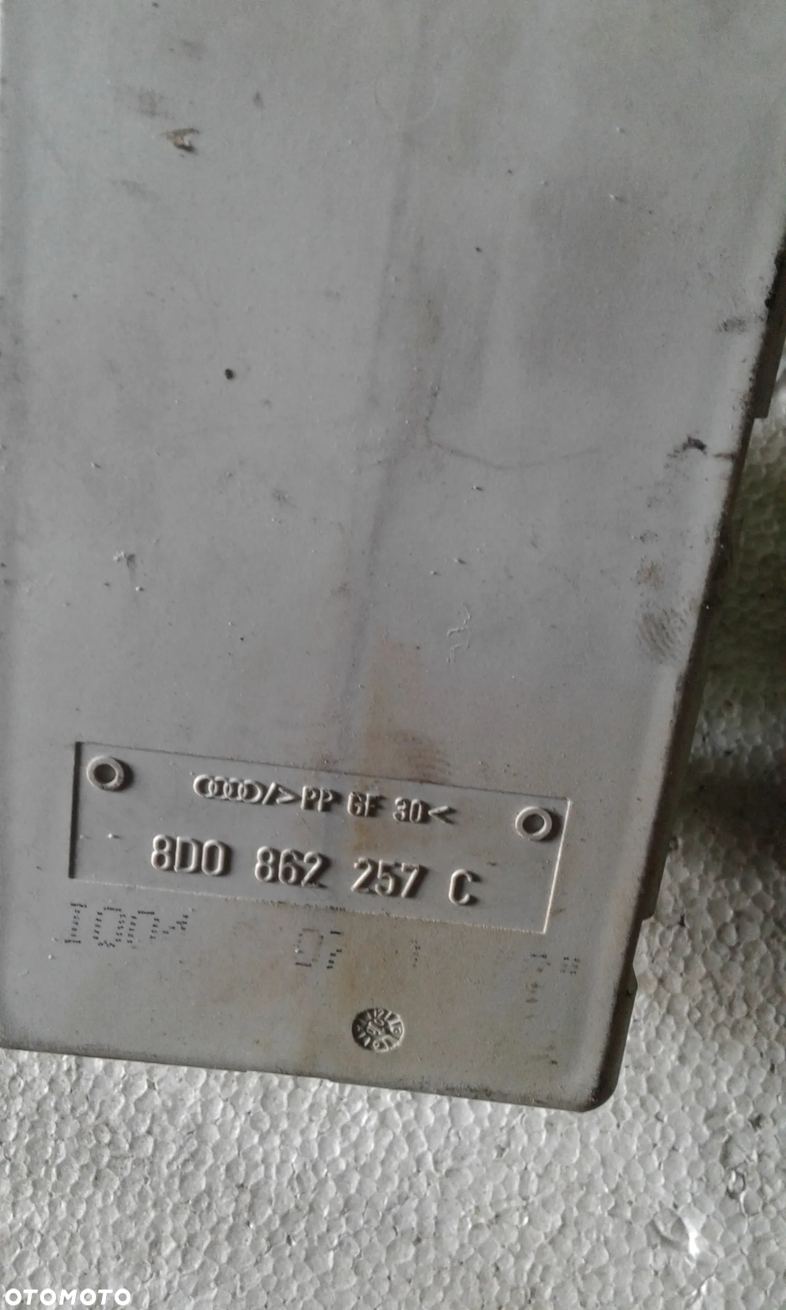 Pompka centralnego zamka 8L0862257C Audi A4 b5 99- - 2