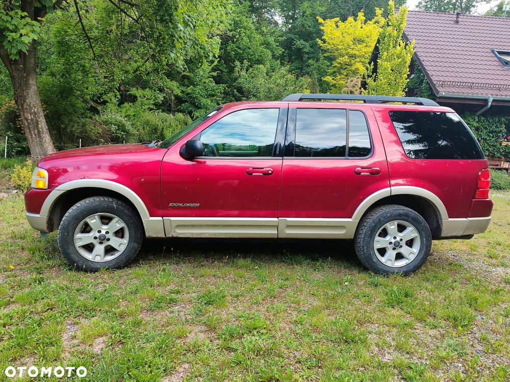Ford Explorer - 1