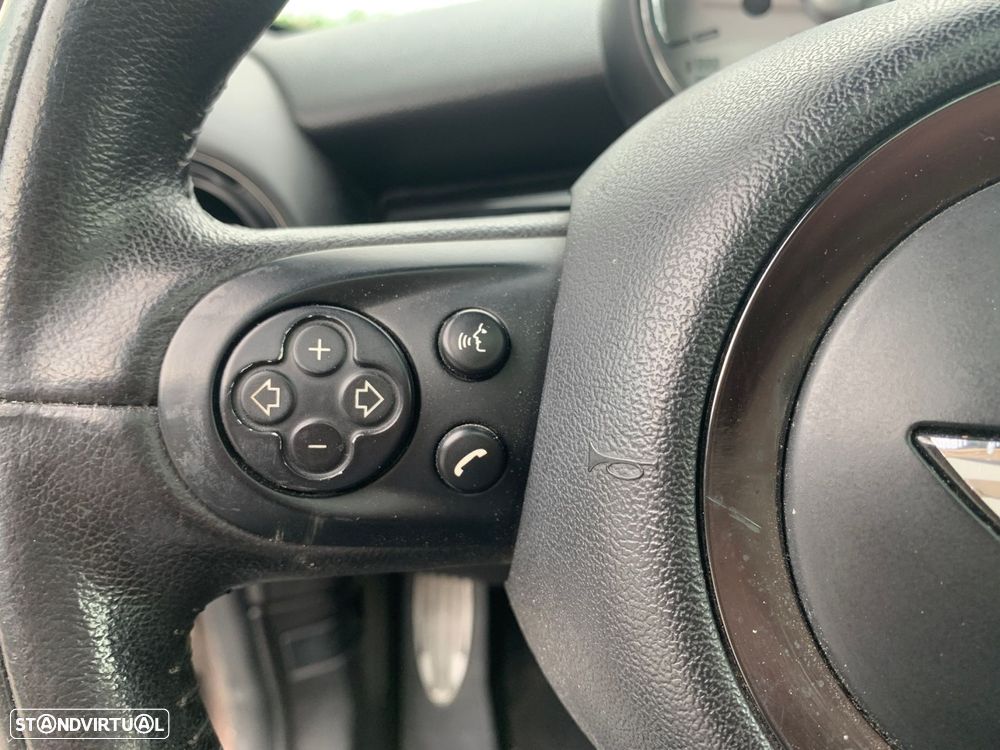 MINI 3 Portas Cooper S - 51