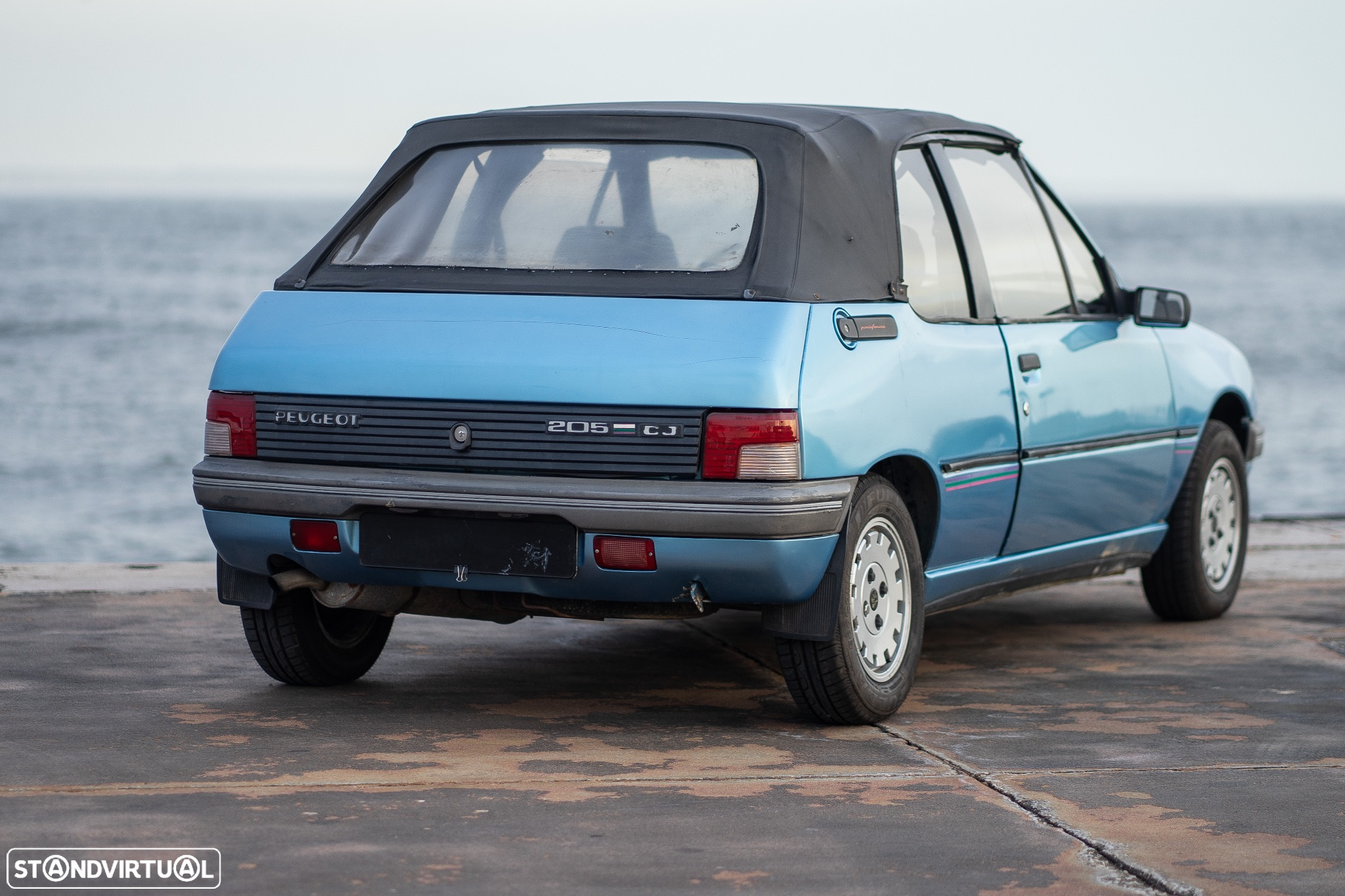 Peugeot 205 Cabrio 1.4 CT - 19