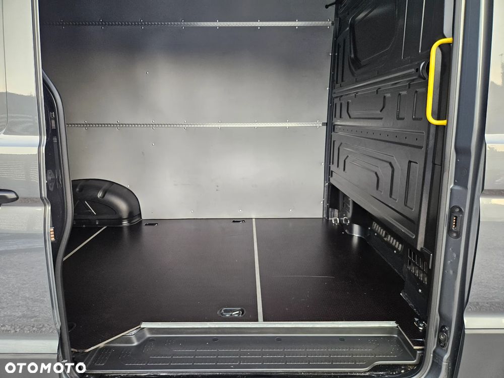 Volkswagen CRAFTER L3H2 Blaszak DSG LEDY 24tyś km SalonPL FV23% - 30