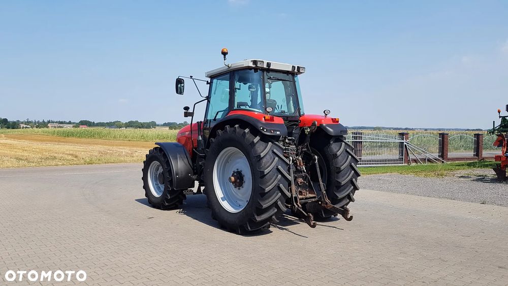 Massey Ferguson 8220 Xtra 2003R - 8