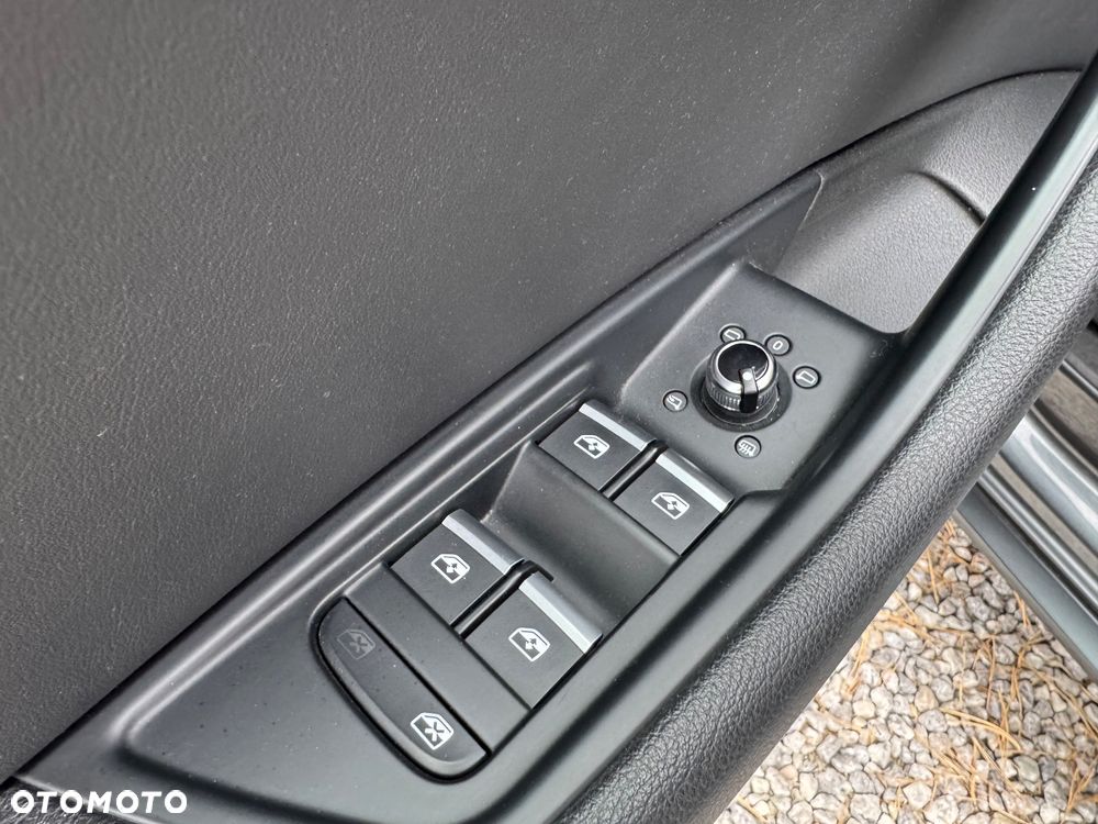 Audi A4 Avant 40 TDI S Line S tronic - 18