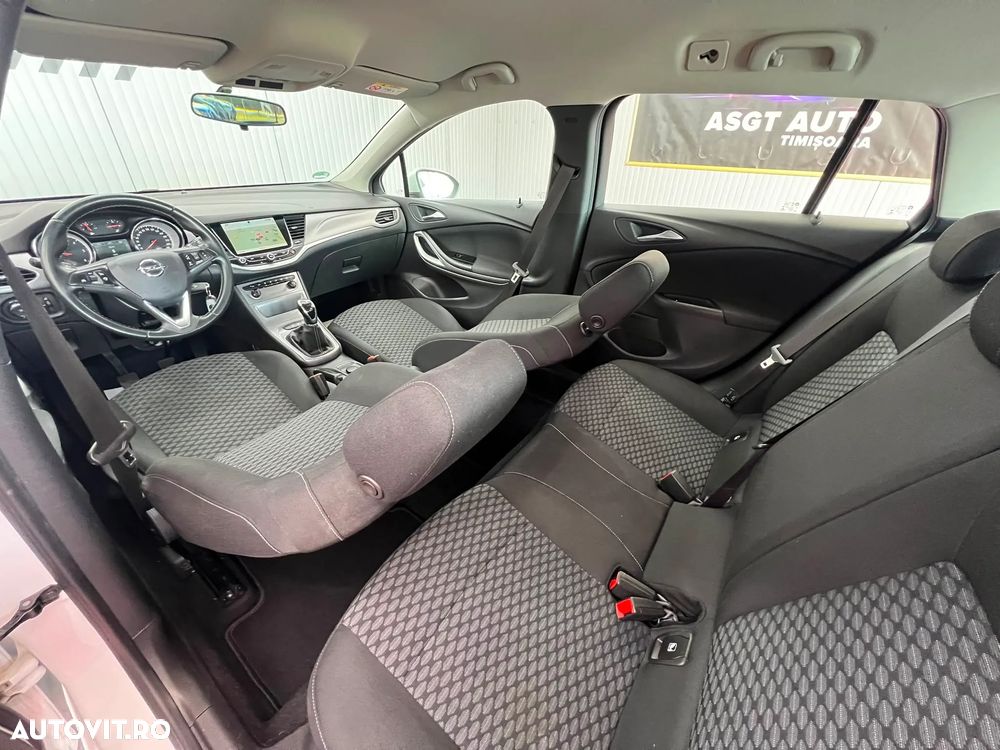 Opel Astra - 16