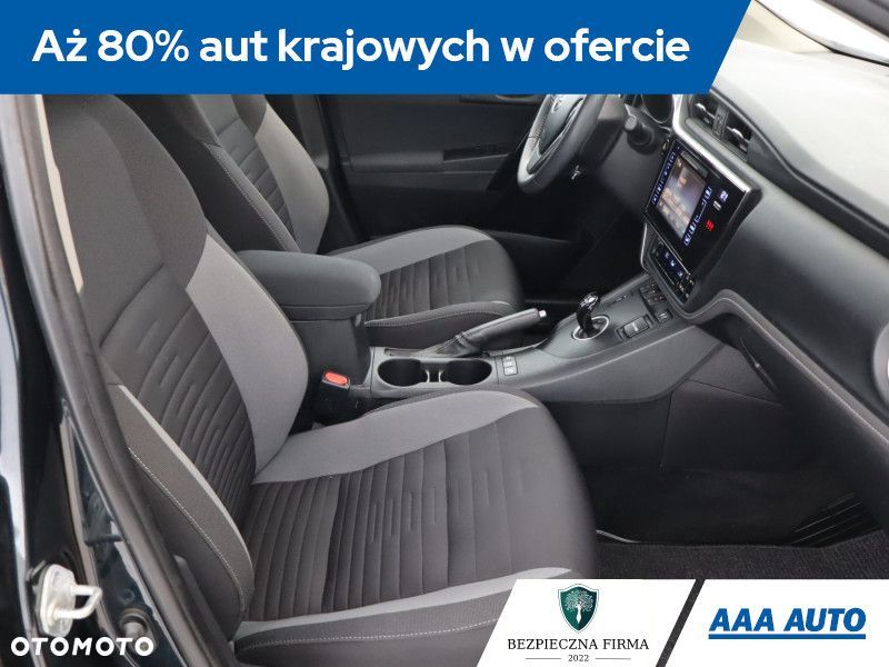 Toyota Auris - 11
