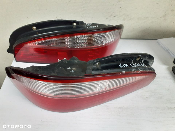 LAMPY TYLNE KIA CLARUS LEWA LUB PRAWA
