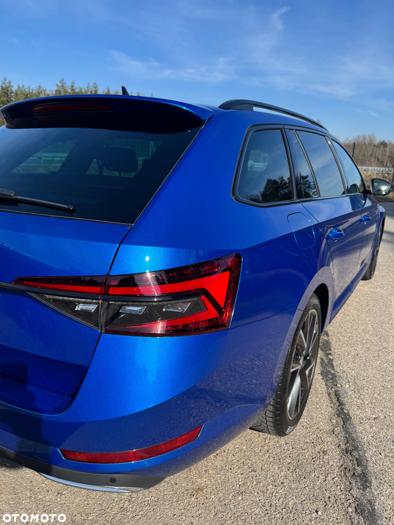 Skoda Superb 2.0 TSI Sportline DSG - 4