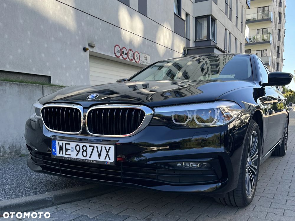 BMW Seria 5 520d xDrive Sport Line sport - 1