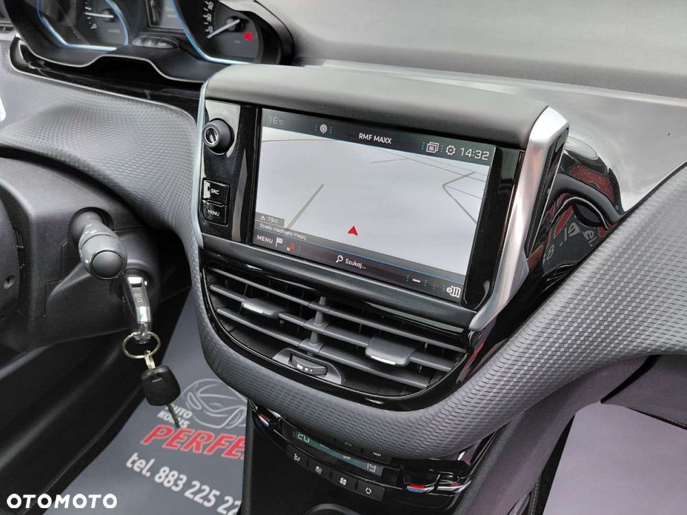 Peugeot 2008 - 17