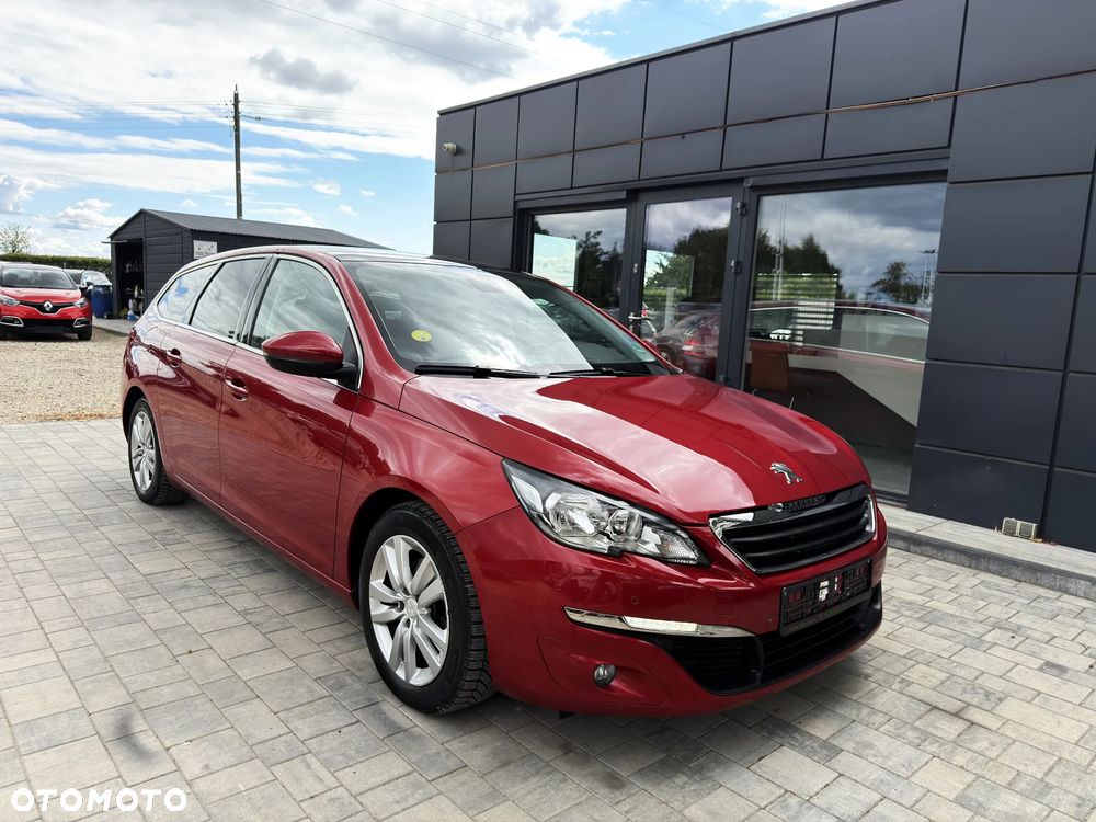 Peugeot 308 1.6 BlueHDi Allure S&S - 11