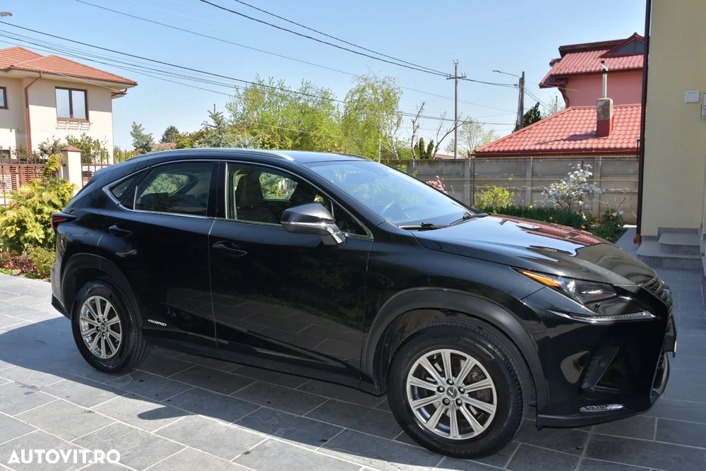 Lexus Seria NX 300h E-FOUR Business Edition - 14