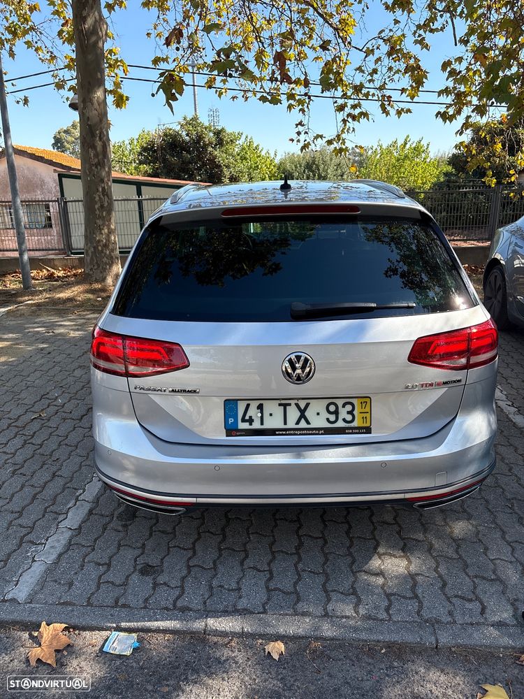 VW Passat Alltrack Variant 2.0 TDi DSG 4Motion - 14