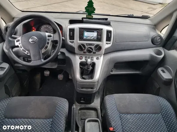 Nissan NV200 - 4