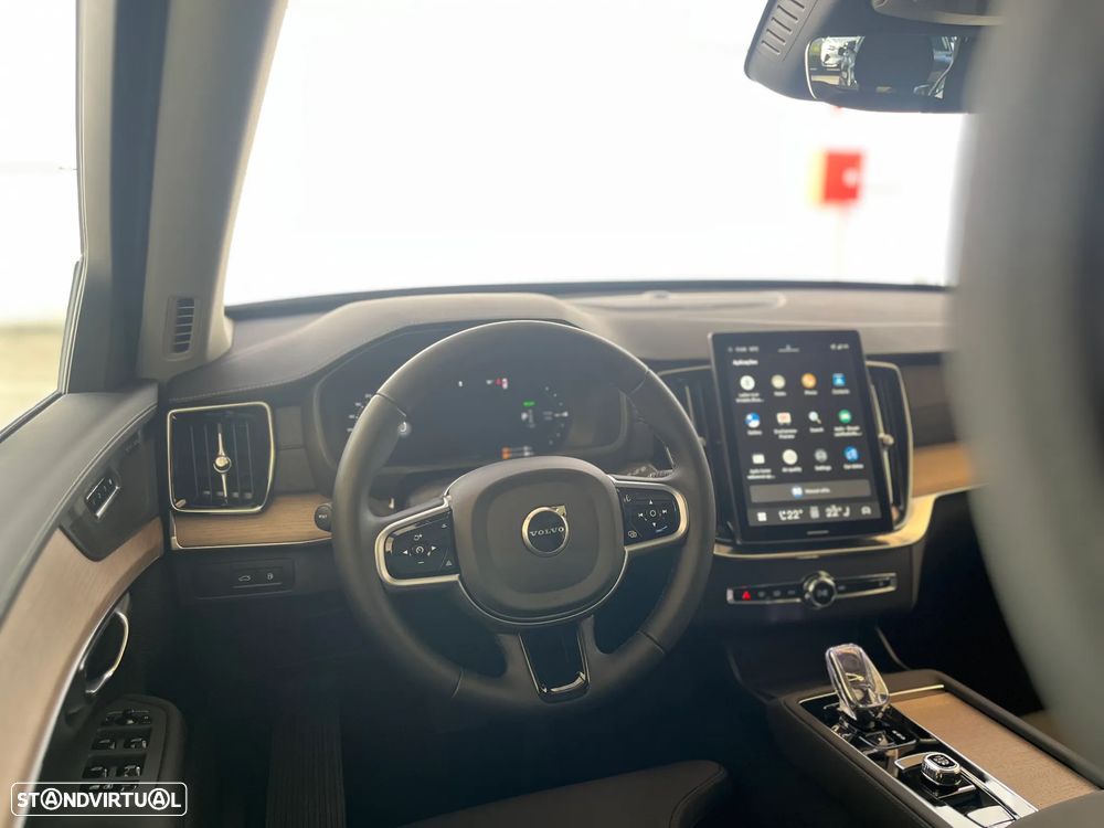 Volvo XC 90 2.0 T8 PHEV Plus Dark AWD - 31