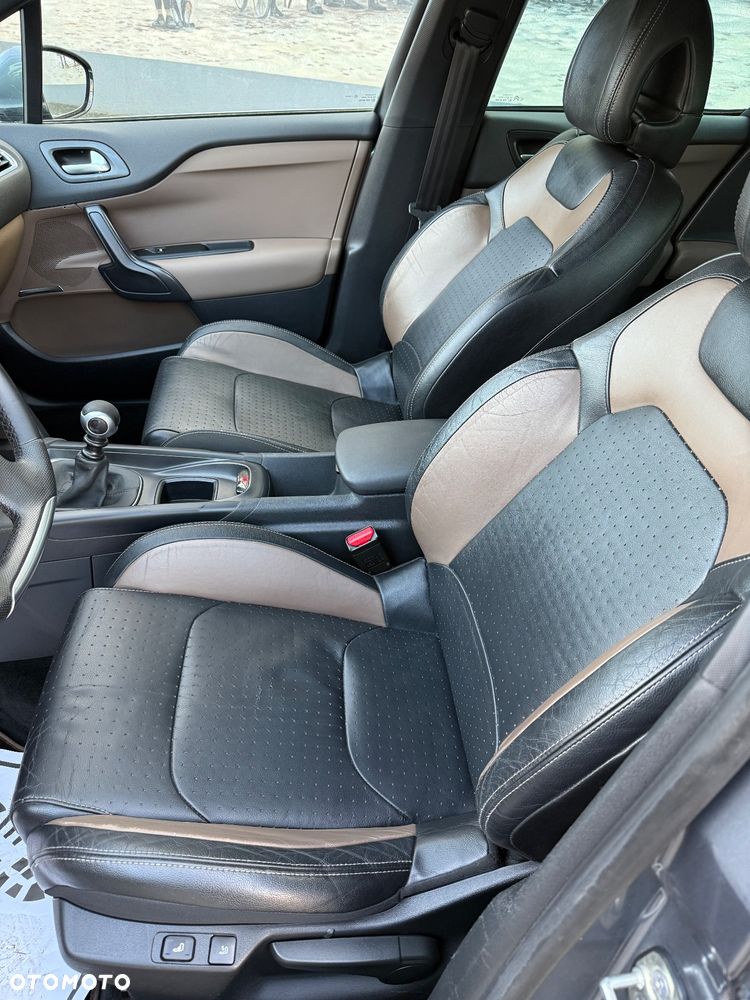 Citroën DS4 HDi 165 SportChic - 14