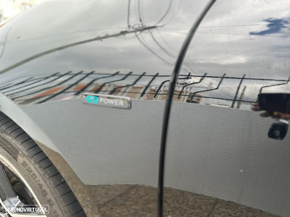 Mercedes-Benz CLA 250 e 8G-DCT Edition AMG Line - 27