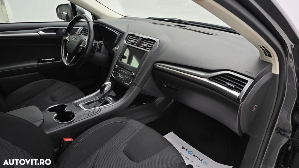 Ford Mondeo - 21