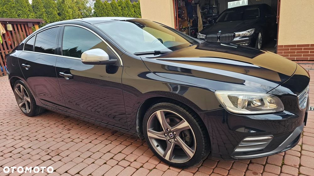 Volvo S60 T3 R-Design Summum - 23