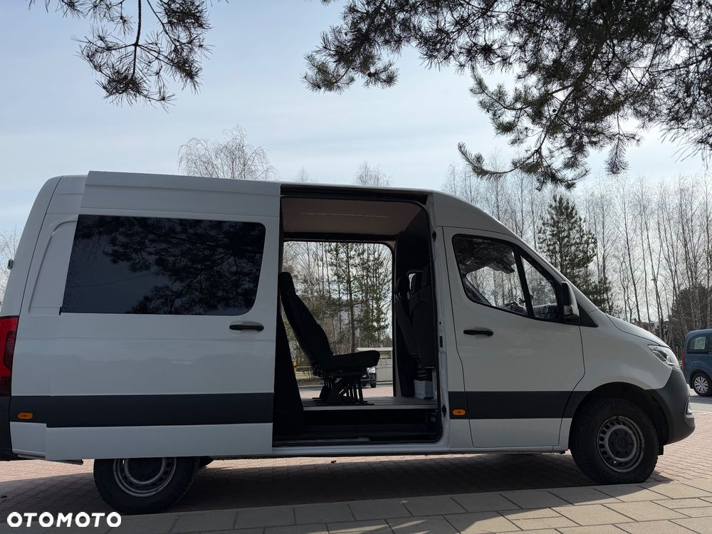 Mercedes-Benz Sprinter - 6