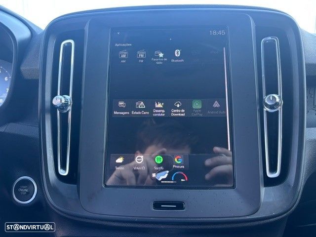 Volvo XC 40 1.5 T3 Tech Edition - 9