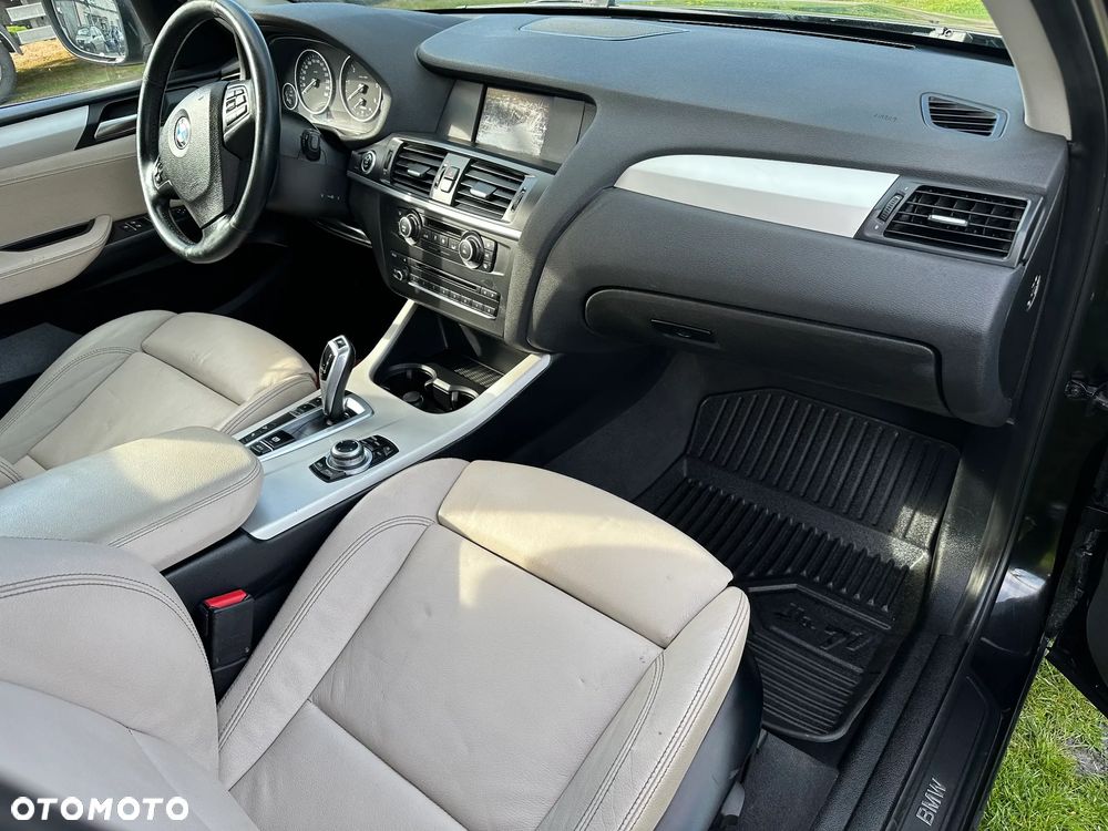 BMW X3 xDrive20d - 18