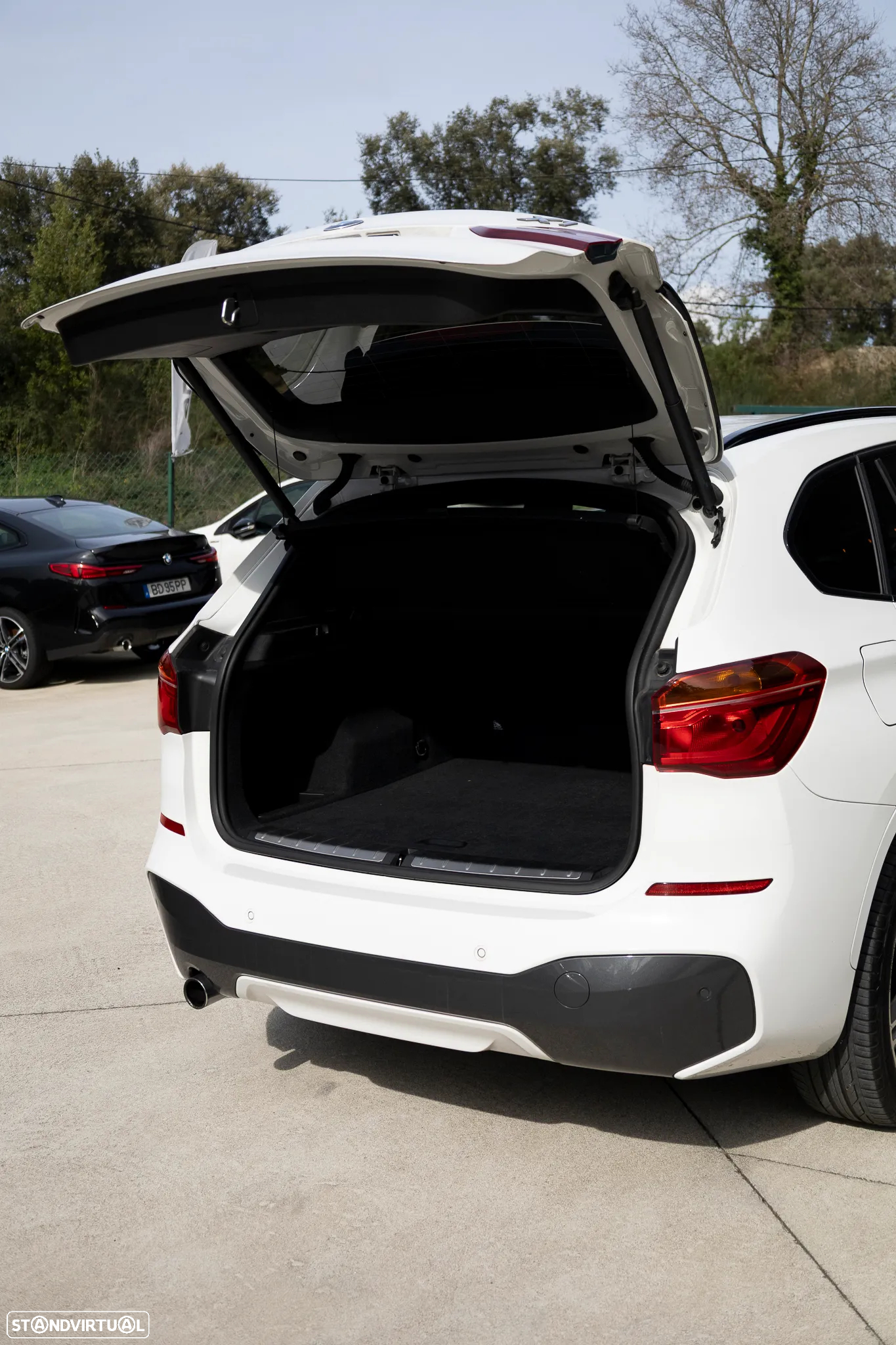 BMW X1 18 d xDrive Auto Pack M - 34