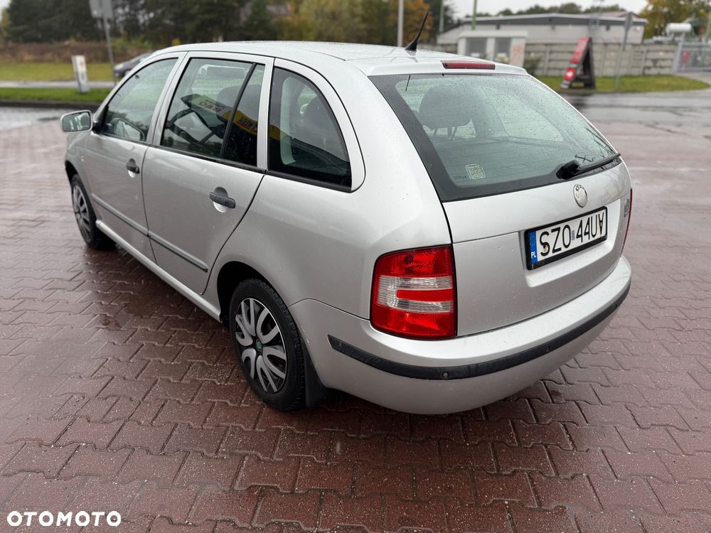 Skoda Fabia - 7