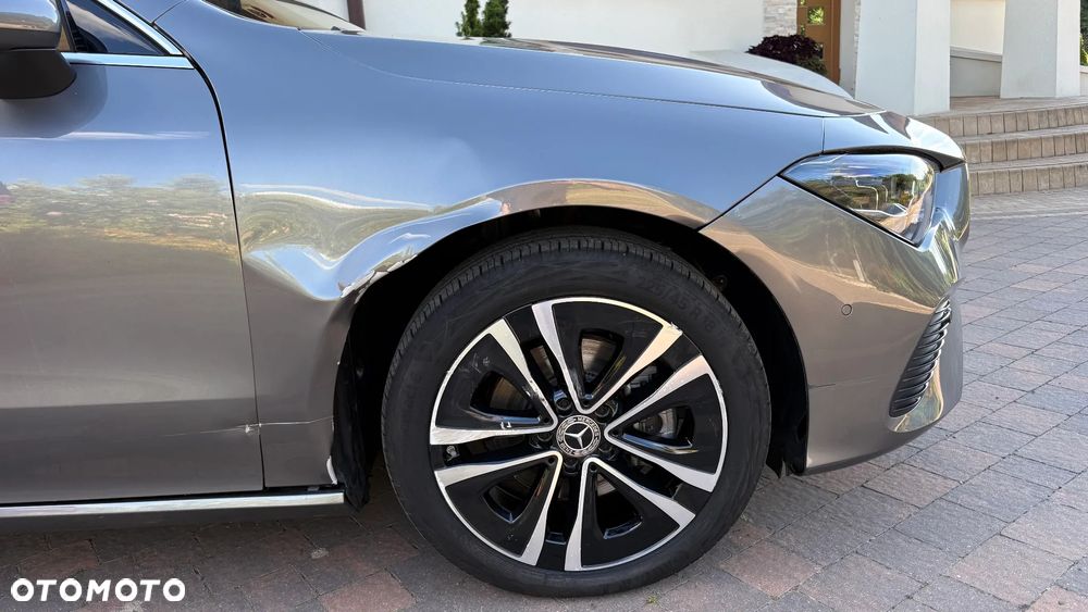 Mercedes-Benz CLA 200 d Progressive 8G-DCT - 13