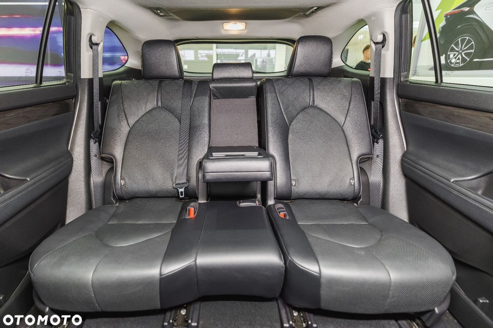 Toyota Highlander - 15