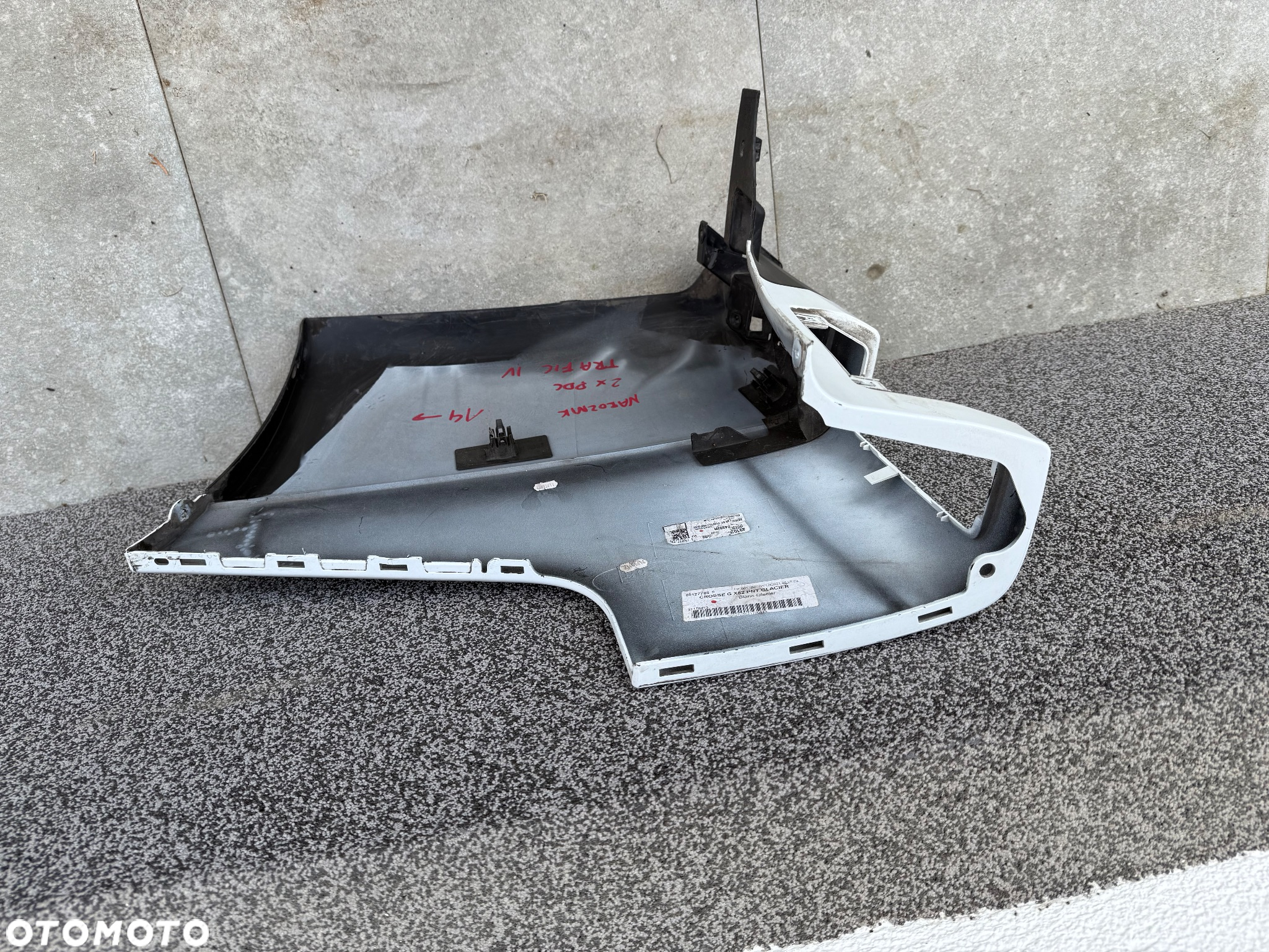 Narożnik zderzaka Renault Trafić IV lewy 2xPDC Oryginał - 5