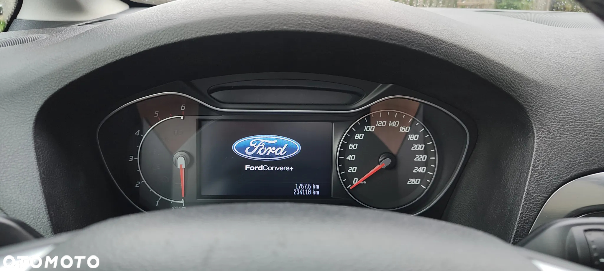 Ford Galaxy 2.0 TDCi DPF Ghia - 26