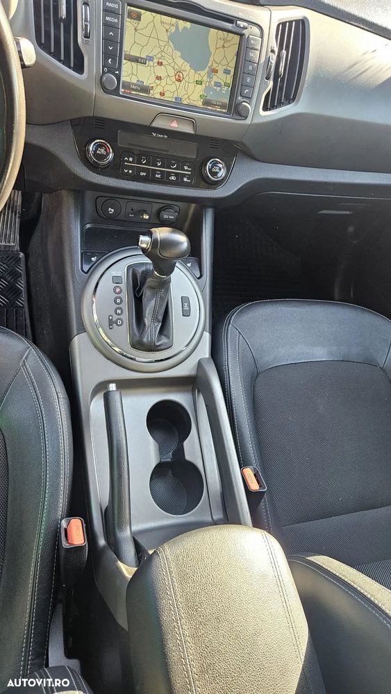 Kia Sportage 2.0 DSL HP 6AT 4x4 Style - 9
