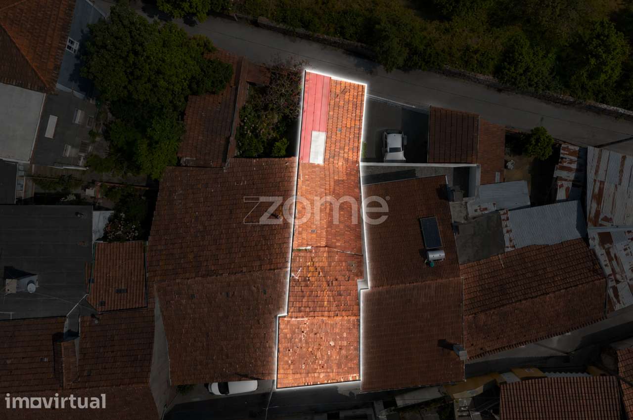 Moradia T2 em Ruínas com Logradouro na Pampilhosa do Botão - Grande imagem: 4/25