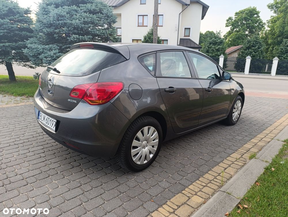 Opel Astra - 3