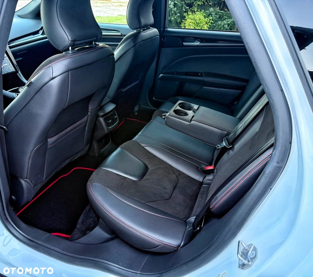 Ford Mondeo - 7