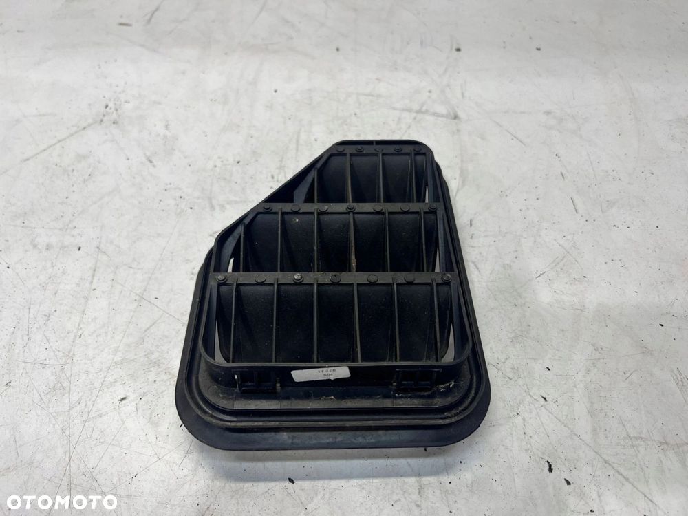KRATKA POWIETRZA WENTYLACYJNA TYŁ VW TIGUAN 5M0819466A - 4