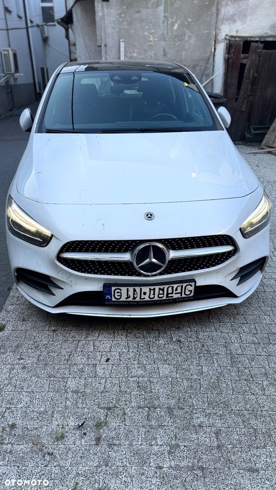 Mercedes-Benz Klasa B 220 d AMG Line 8G-DCT - 3