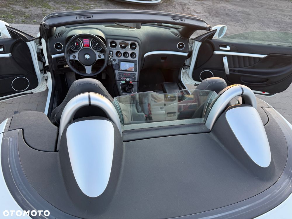 Alfa Romeo Spider 2.0 JTDM 16V DPF Italia Independent - 13