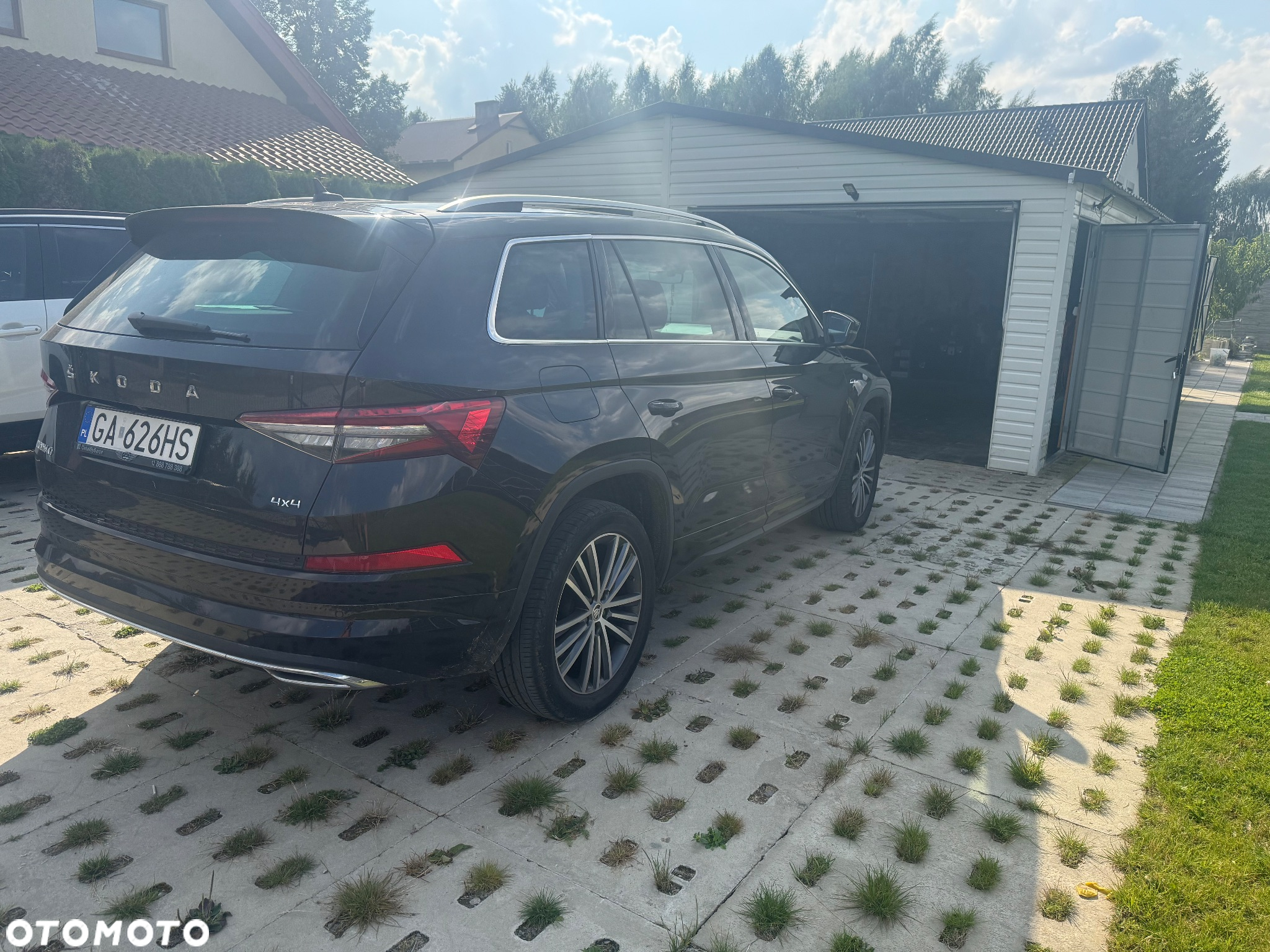 Skoda Kodiaq 2.0 TSI 4x4 L&K DSG - 2