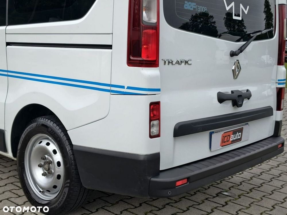Renault Trafic - 32