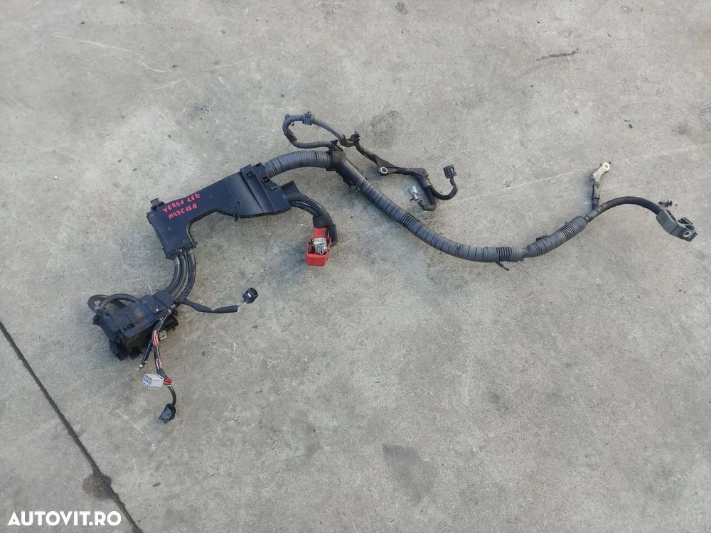 instalatie electrica alternator cablu borna baterie  n47c16a 1.6 d-4d  toyota verso r2 82122-0f030 - 2