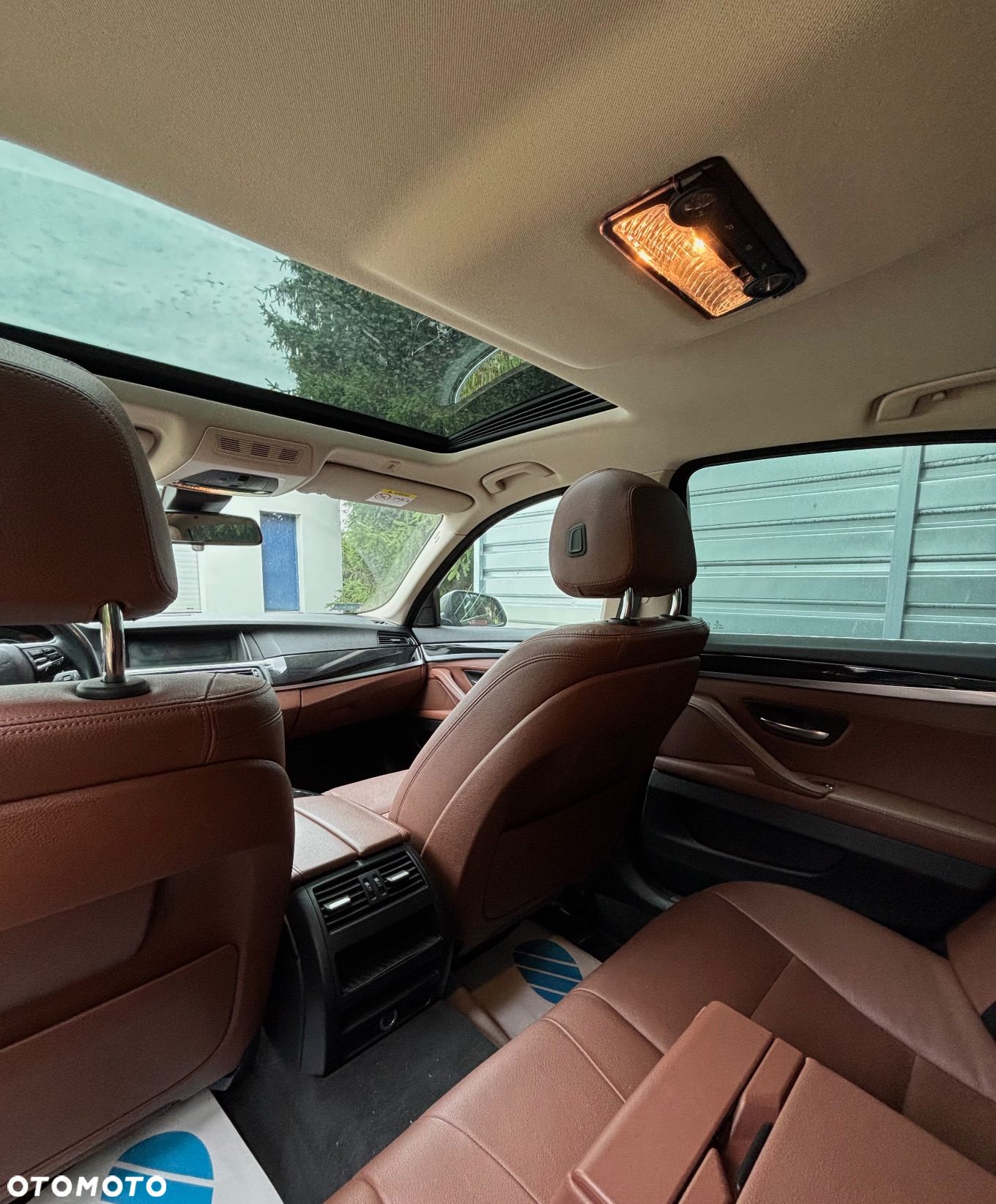 BMW Seria 5 525d xDrive - 10