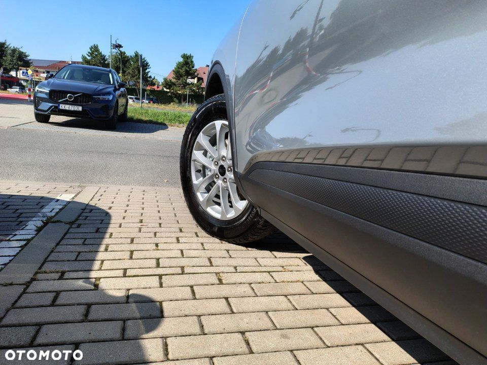 Ford Kuga - 28