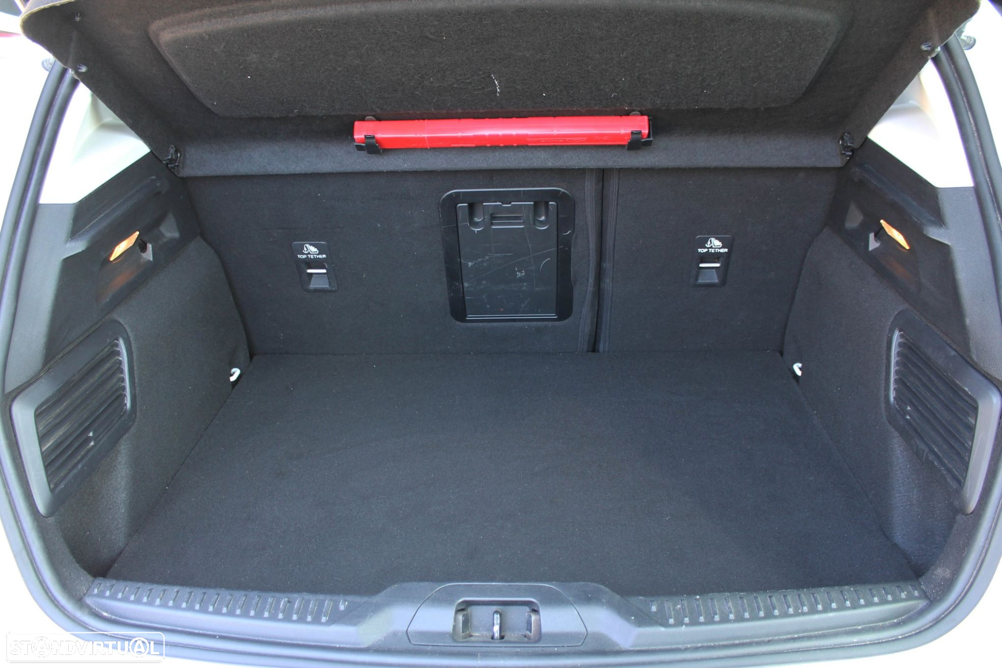 Ford Focus 1.5 TDCi EcoBlue Titanium Aut. - 29