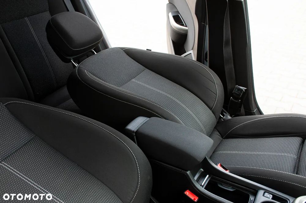 Opel Astra 1.4 Turbo Edition - 20